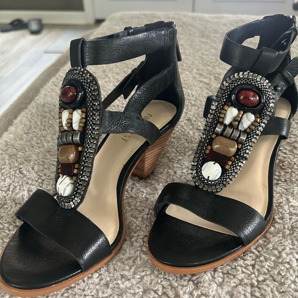 Nine West Black Beaded Sandals! New never worn!